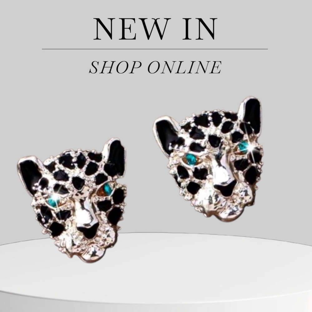 ✨NEW Hypoallergenic Silver tone Leopard Head Crystal Stud Earrings
